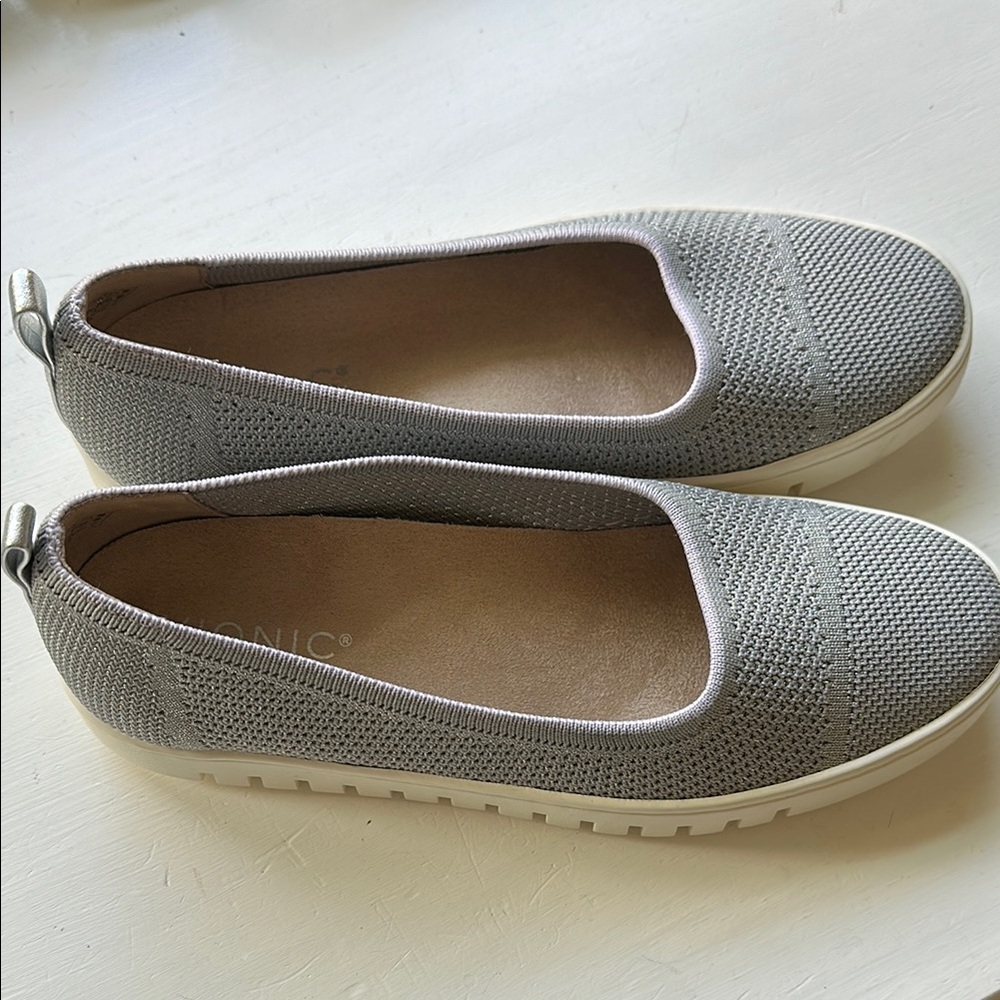 Vionic Women's Gray Slip-On Shoes